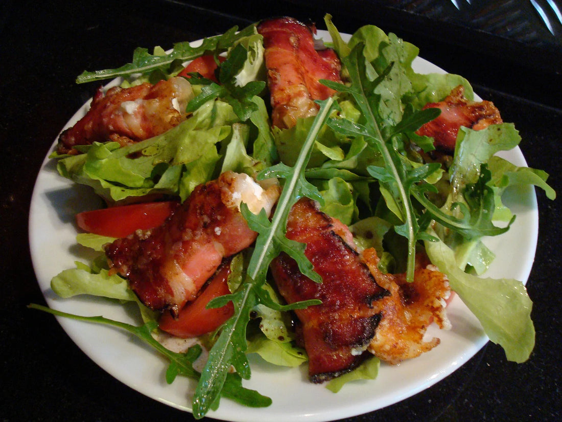 Ziegenkäseröllchen mit Trüffelöl und Thymianhonig