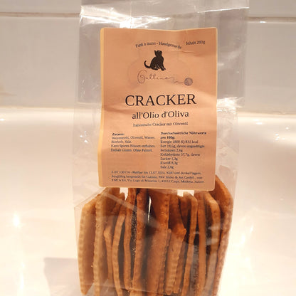 Eine Packung Gattino Cracker all'Olio d'Oliva